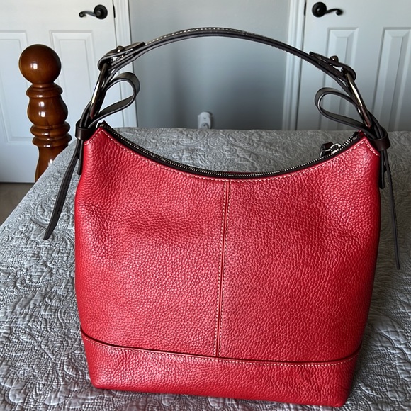 Dooney and Bourke hobo bag.  Like new.  Excellent condition! - Picture 2 of 3